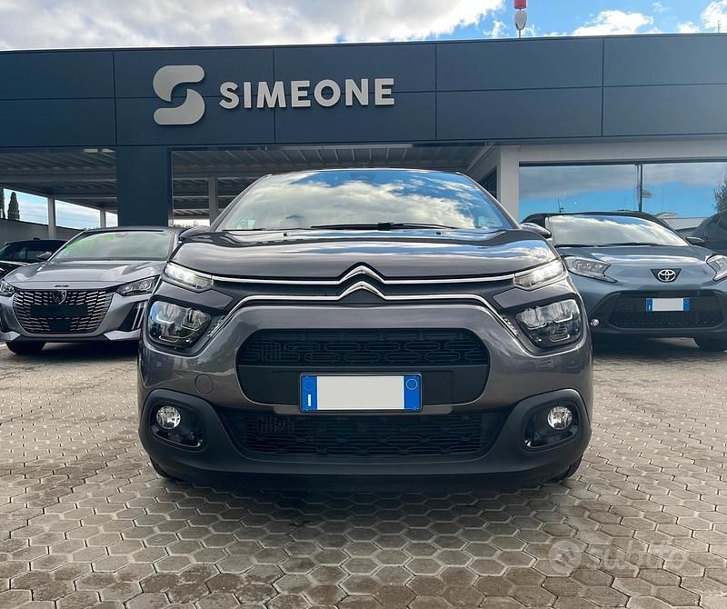 Usata Citroën C3 PureTech 110 CV (80 kW) 2024 Grigio Berlina