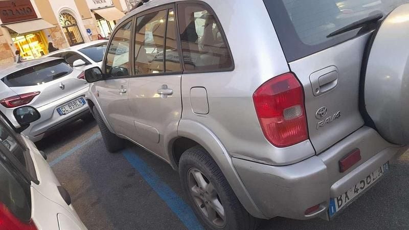 Usata Toyota RAV4 Sol 116 CV (85 kW) 2002 SUV