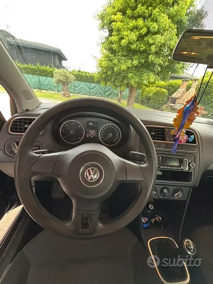 Usata VW Polo 90 CV (66 kW) 2011 Utilitaria