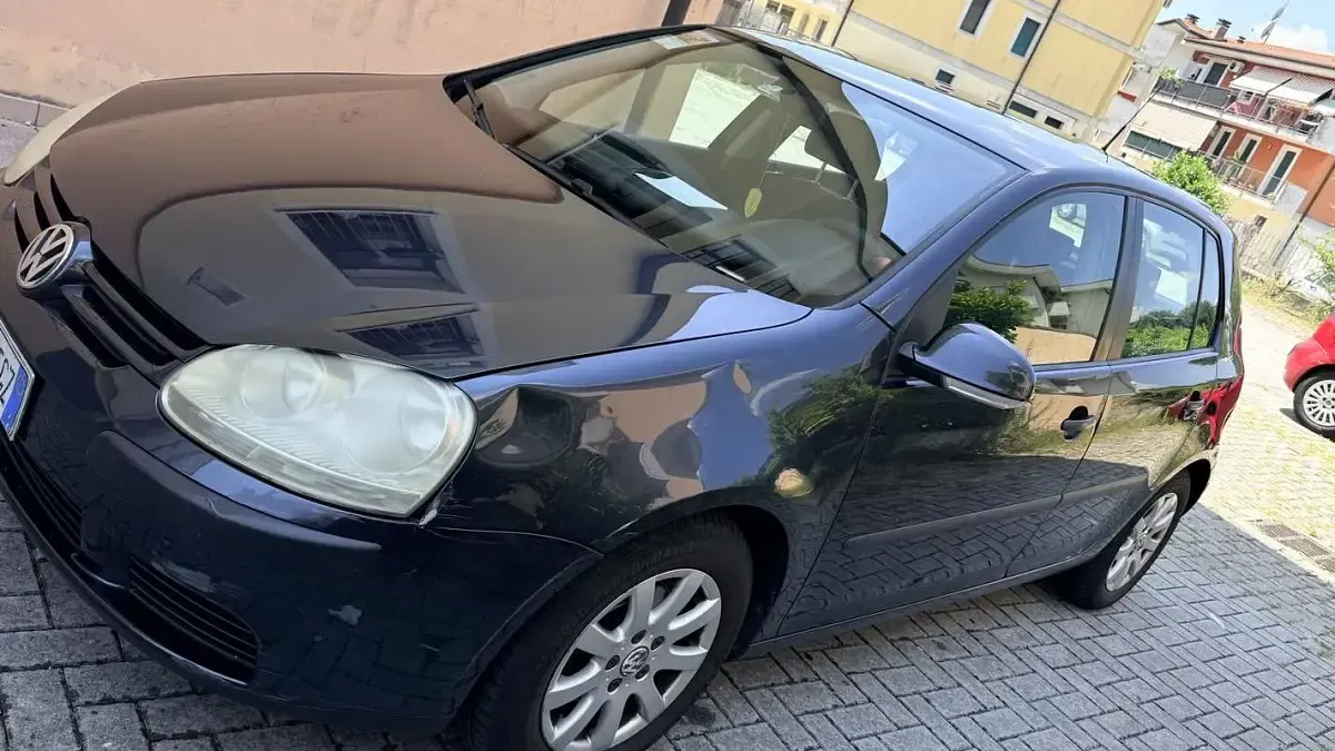 Usata VW Golf IV 101 CV (74 kW) 2006 Berlina