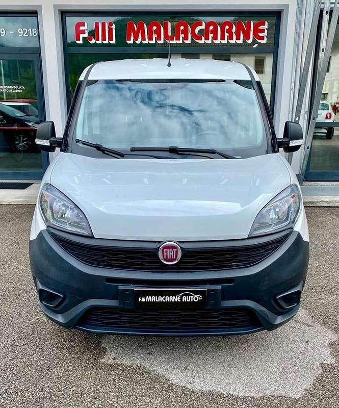 Usata Fiat Doblò 95 CV (69 kW) 2018 Bianco Monovolume