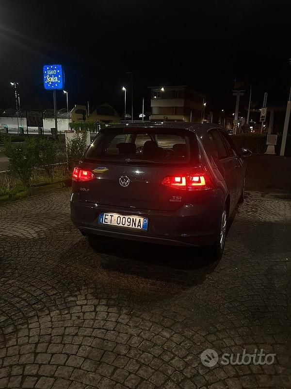 Usata VW Golf VII 105 CV (77 kW) 2014 Grigio Berlina