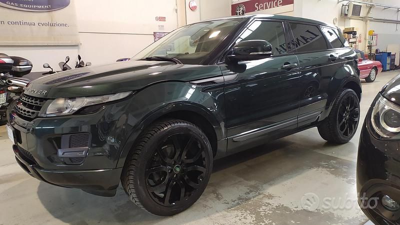 Usata Land Rover Range Rover evoque Dynamic 241 CV (177 kW) 2012 Verde SUV