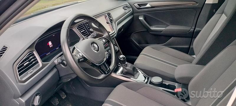 Usata VW T-Roc Style 116 CV (85 kW) 2018 SUV