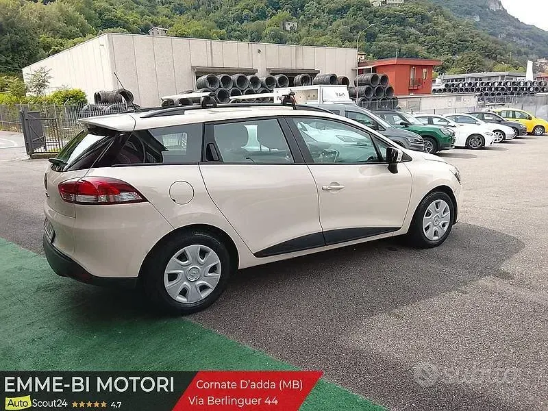 Usata Renault Clio GrandTour Life 73 CV (53 kW) 2017 Bianco Station wagon