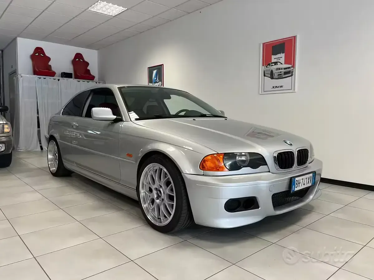 Usata BMW 320 Efficient Dynamics 150 CV (110 kW) 2000 Grigio Coupé