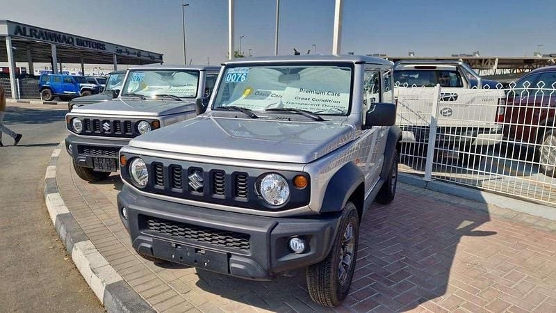 Nuova Suzuki Jimny 102 CV (75 kW) 2026 Argento metallizzato SUV