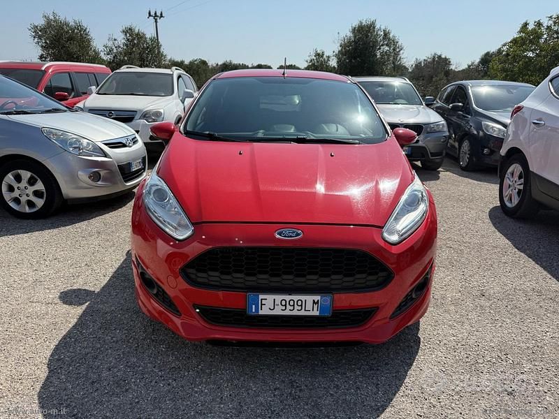 Usata Ford Fiesta ST-Line 75 CV (55 kW) 2017 Utilitaria