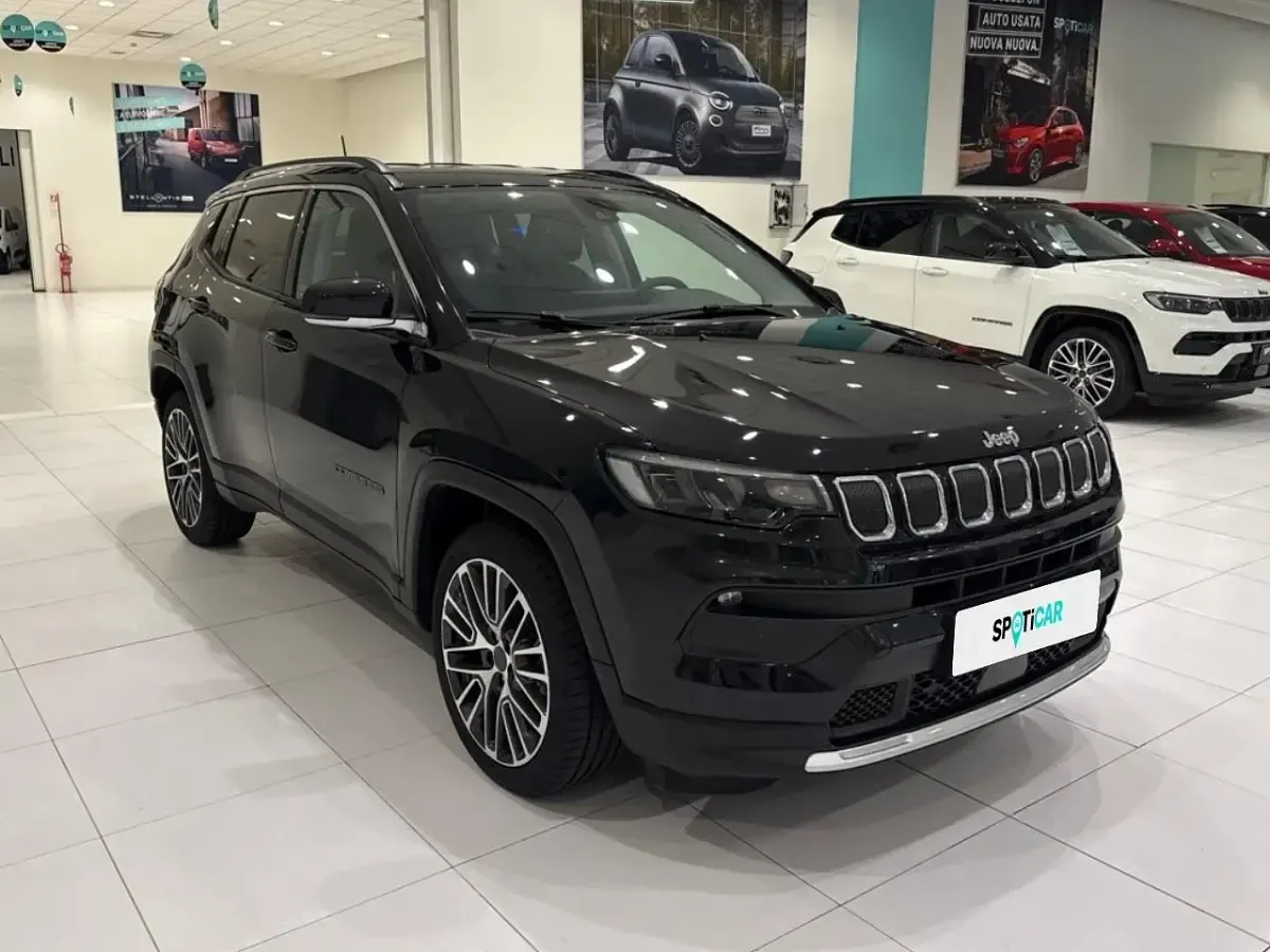 Usata Jeep Compass Limited 131 CV (96 kW) 2021 Nero SUV