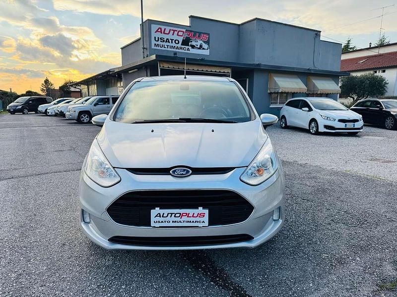 Usata Ford B-MAX Titanium 75 CV (55 kW) 2015 Argento Monovolume