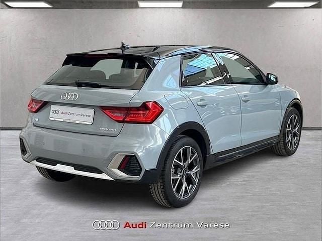 Usata Audi A1 Admired 110 CV (80 kW) 2023 Grigio freccia perlato  nero mito metallizzato SUV