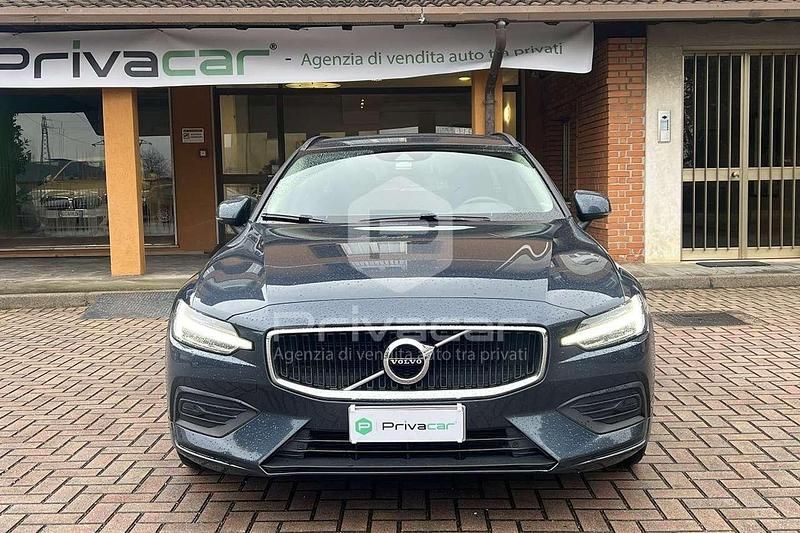 Usata Volvo V60 Business Edition 197 CV (144 kW) 2021 Blu Station wagon