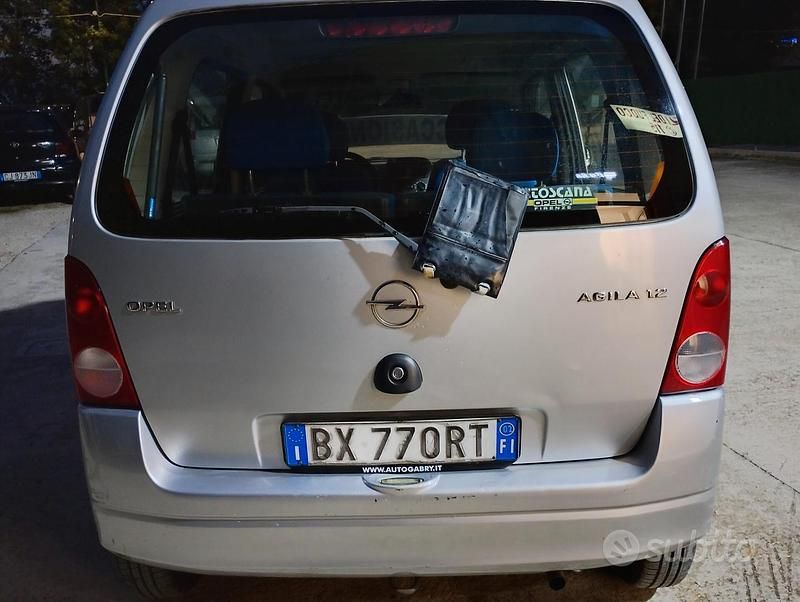 Usata Opel Agila Comfort 75 CV (55 kW) 2002 Grigio Monovolume