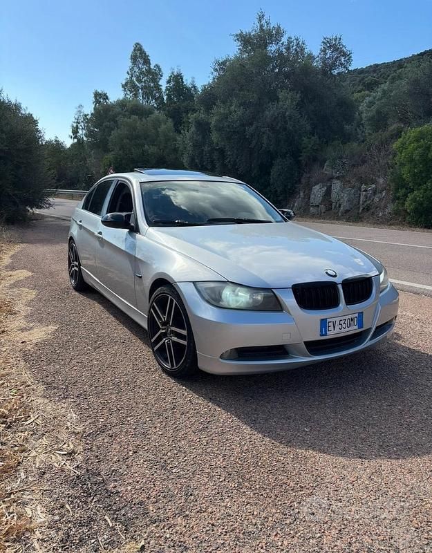 Usata BMW 320 M Sport 163 CV (119 kW) 2006 Grigio Utilitaria