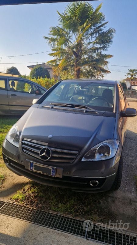 Usata Mercedes A160 Edition 95 CV (69 kW) 2009 Grigio Monovolume