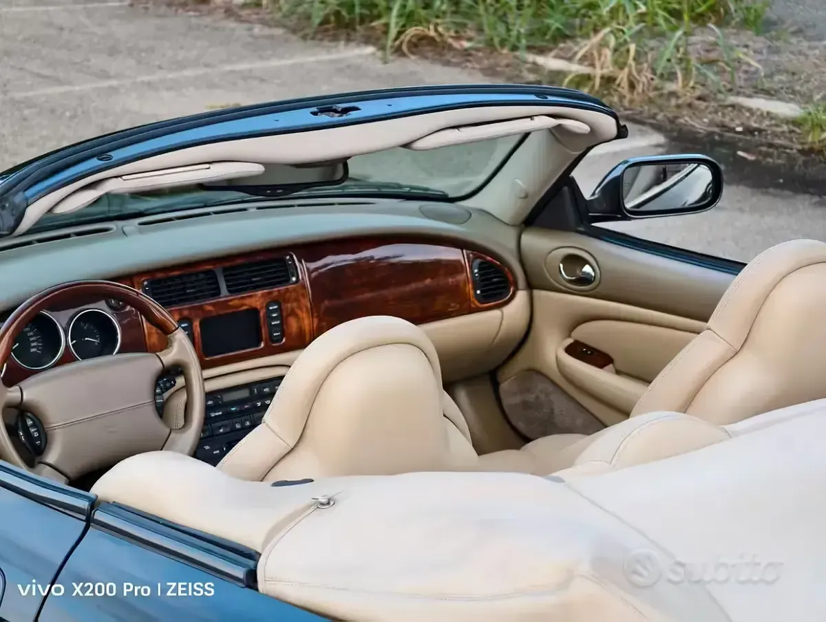 Occasion Jaguar XKR Supercharged 396 PK (291 kW) 2003 Zwart Cabriolet