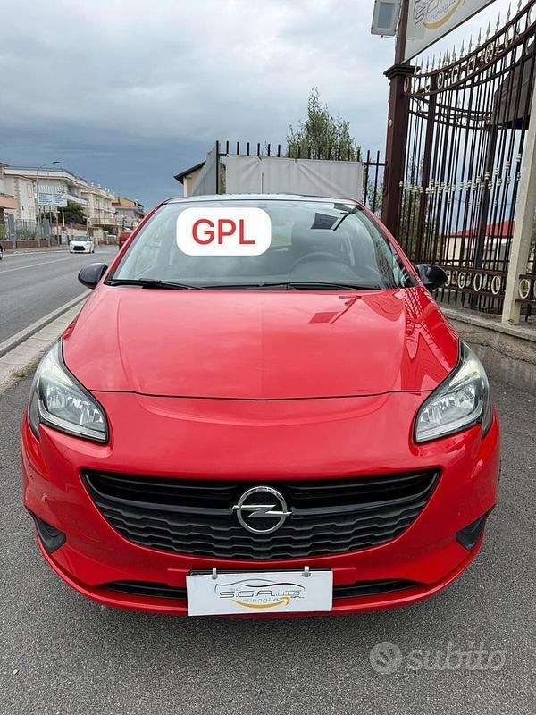 Usata Opel Corsa 90 CV (66 kW) 2016 Rosso Utilitaria
