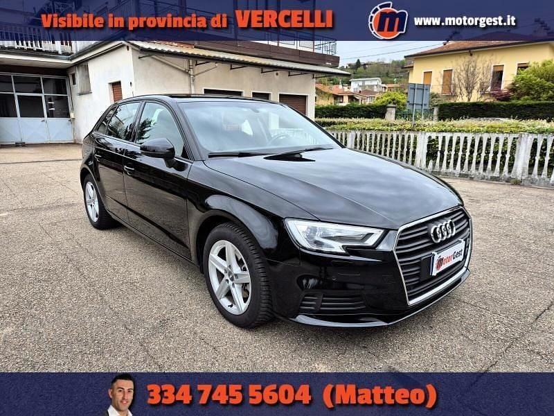 Usata Audi A3 Business 184 CV (135 kW) 2019 Viola Berlina
