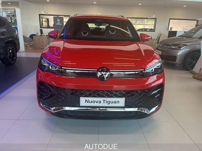 Nuova VW Tiguan R-line 203 CV (149 kW) 2025 Rosso SUV