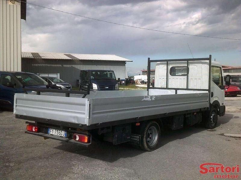Usata Nissan Cabstar 131 CV (96 kW) 2019 Bianco Pick-up