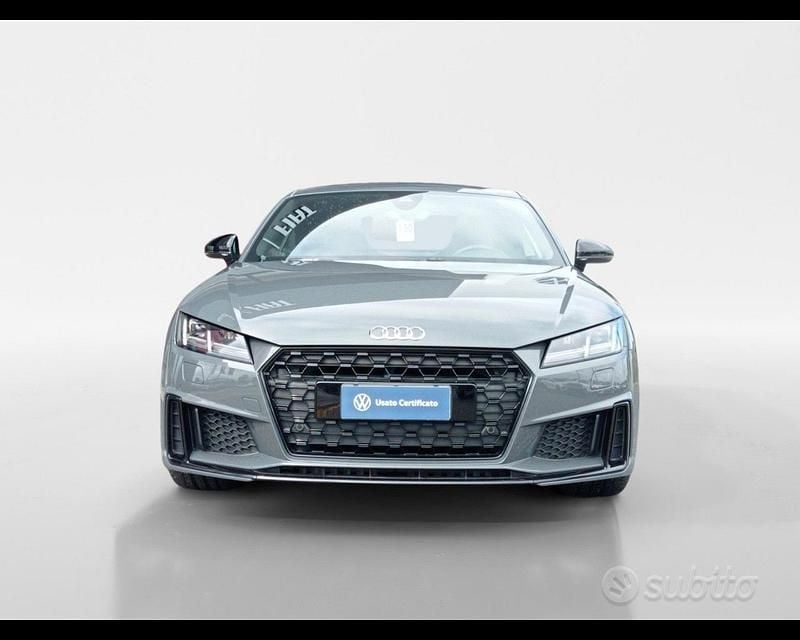 Usata Audi TT Ambiente 245 CV (180 kW) 2020 Grigio Coupé