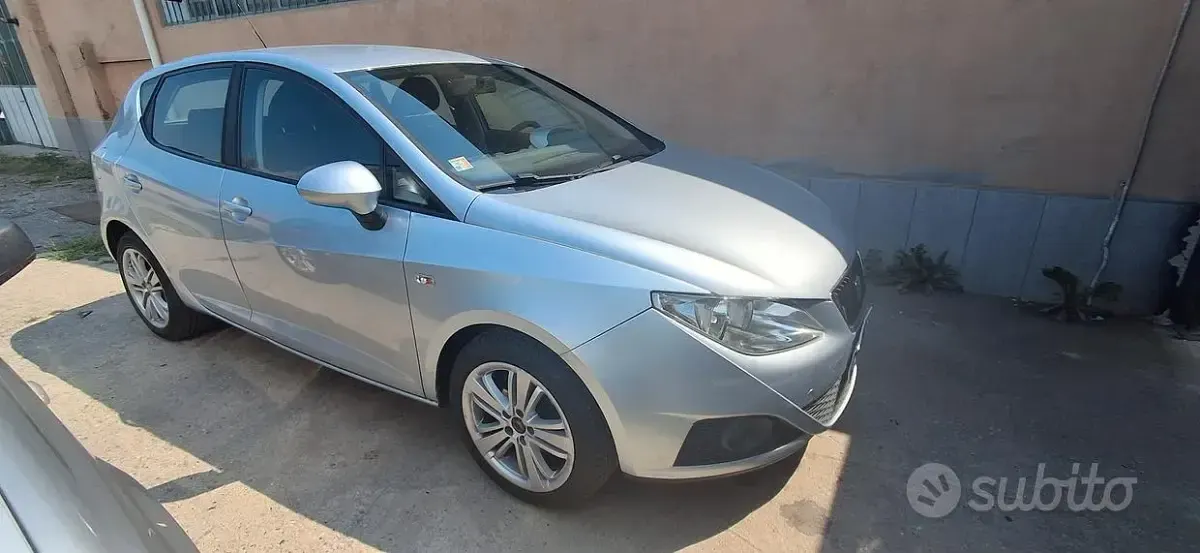Usata Seat Ibiza 80 CV (58 kW) 2009 Berlina