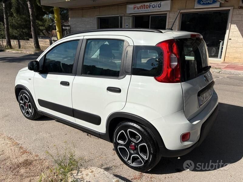Usata Fiat Panda City Life 70 CV (51 kW) 2021 Bianco Utilitaria