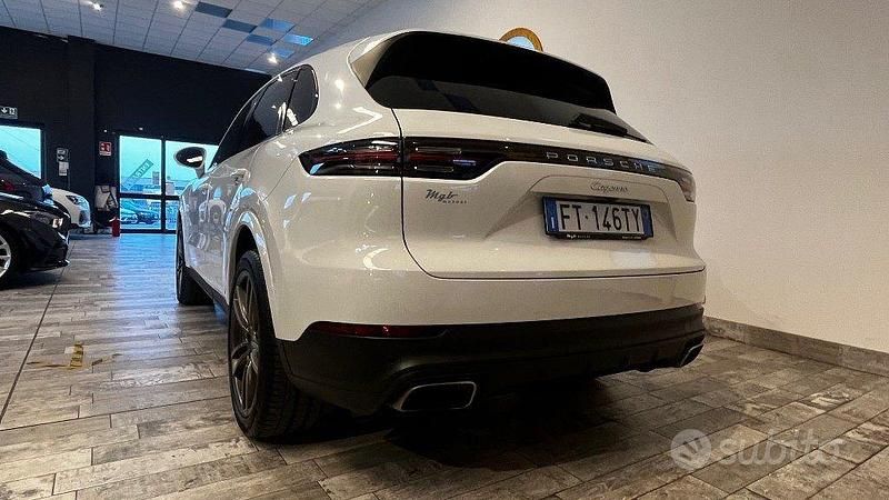 Usata Porsche Cayenne 340 CV (250 kW) 2018 Bianco SUV