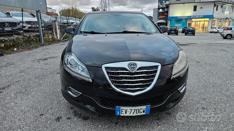 Usata Lancia Delta S 120 CV (88 kW) 2010 Nero Utilitaria