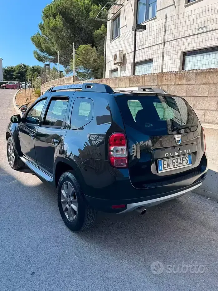 Usata Dacia Duster Lauréate 110 CV (80 kW) 2014 SUV