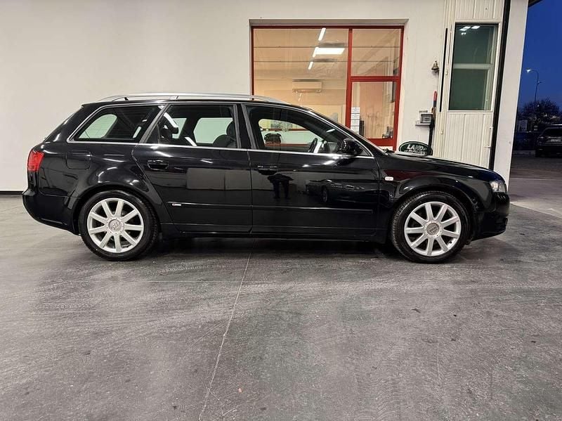Usata Audi A4 Ambiente 140 CV (102 kW) 2006 Nero Station wagon