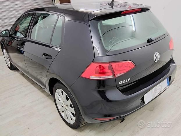 Usata VW Golf VII Comfortline 110 CV (80 kW) 2016 Berlina