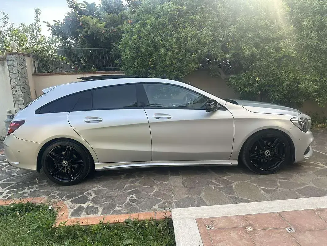 Usata Mercedes CLA200 Shooting Brake Premium 136 CV (100 kW) 2017 Station wagon