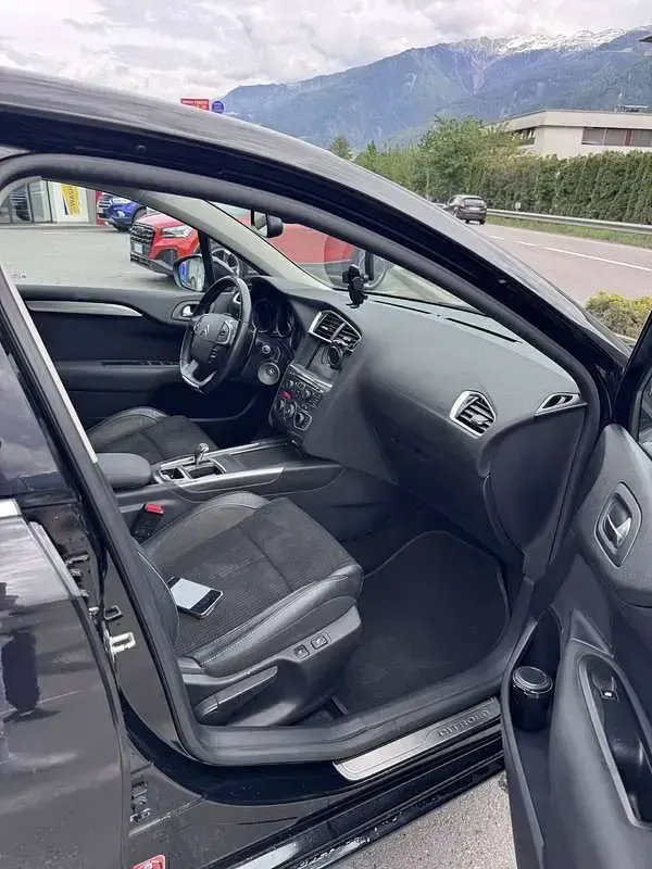 Usata Citroën C4 Exclusive 112 CV (82 kW) 2012 Nero Berlina