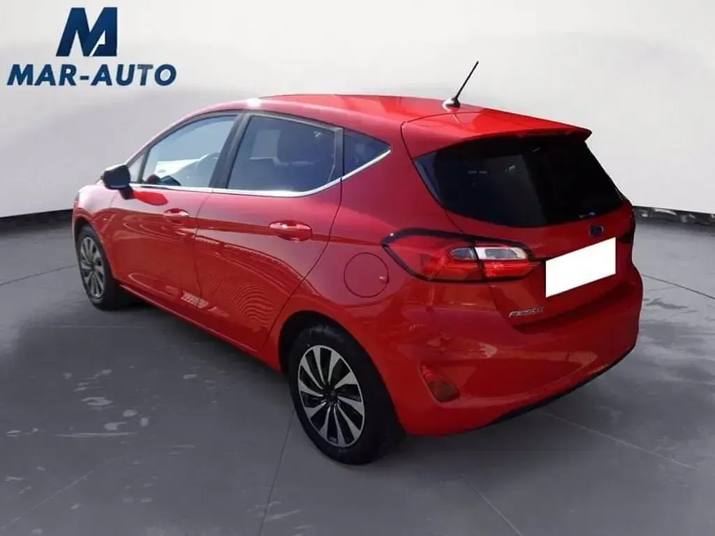 Second-hand Ford Fiesta Titanium 75 CP (55 kW) 2022 Roșu Berlinǎ