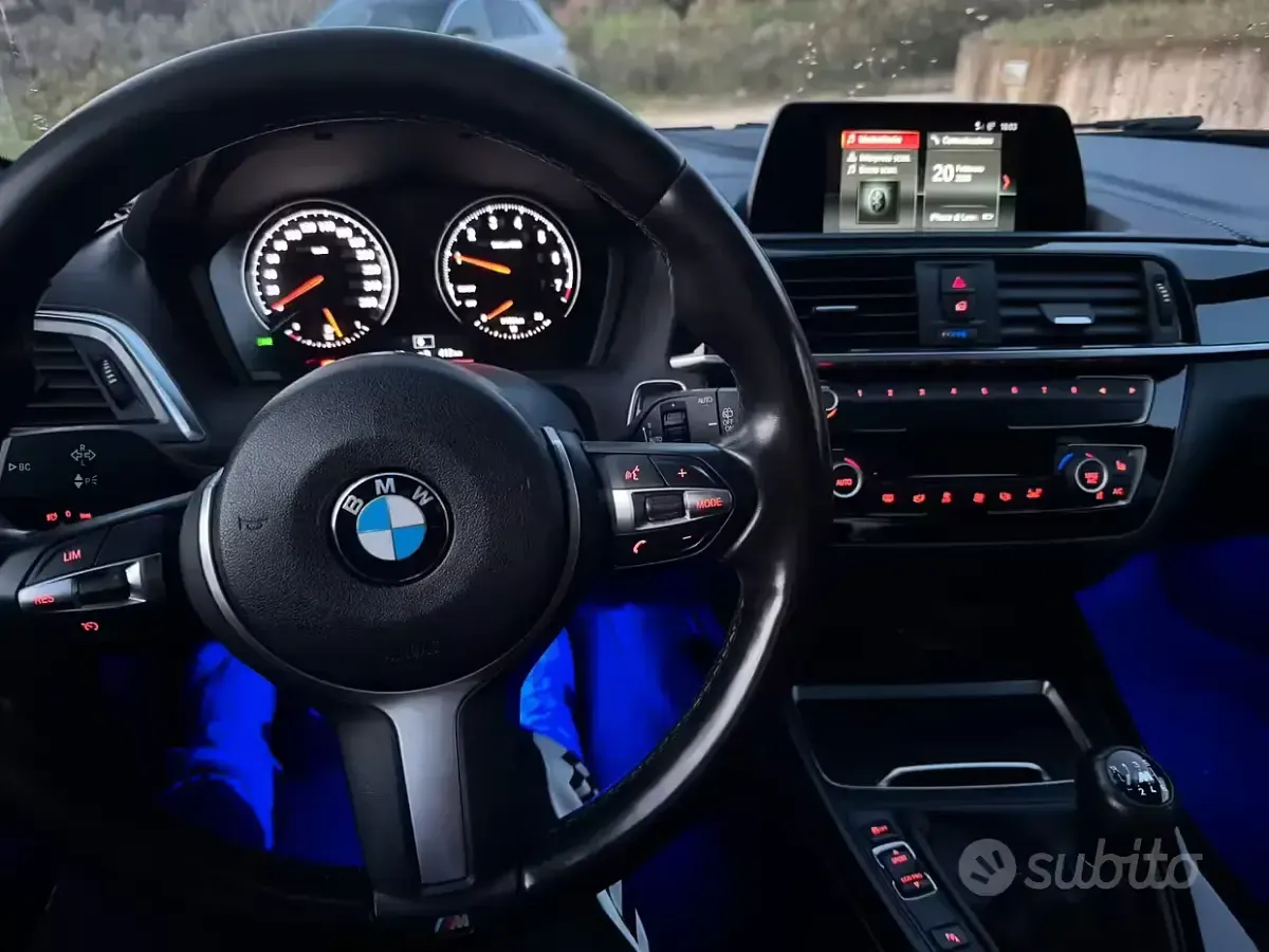 Usata BMW 118 Shadowline 136 CV (100 kW) 2018 Bianco Utilitaria