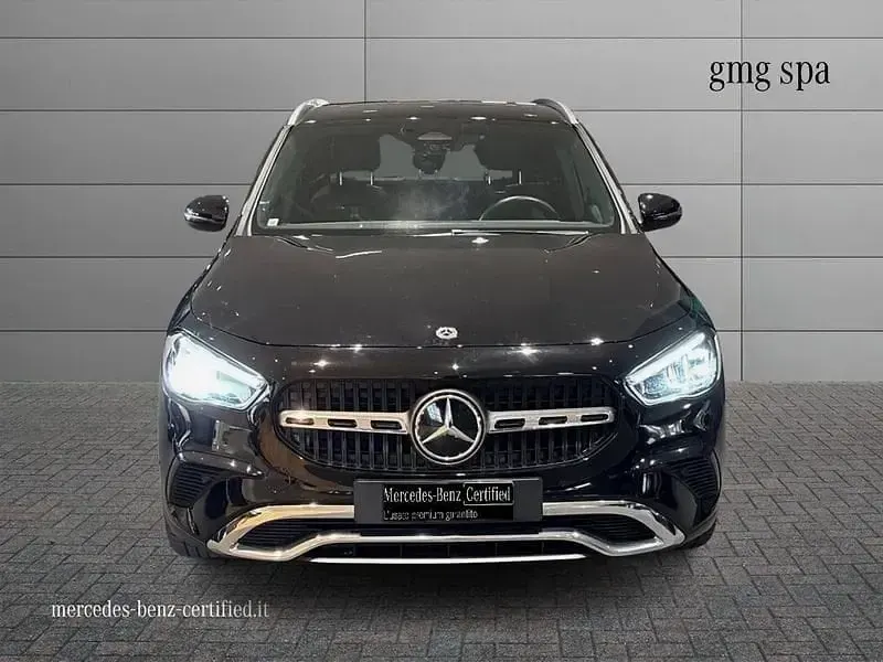 Usata Mercedes GLA200 Advanced 150 CV (110 kW) 2023 Nero SUV