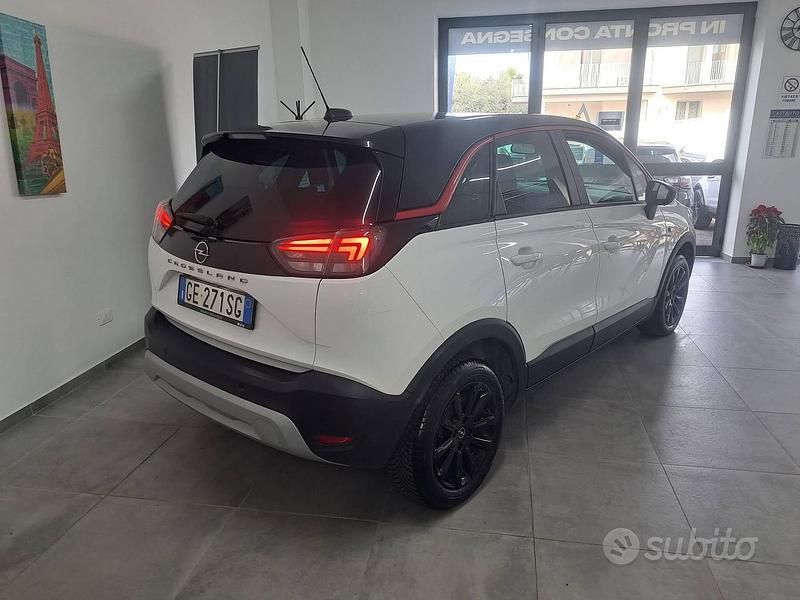 Usata Opel Crossland GS Line 110 CV (80 kW) 2021 Bianco SUV