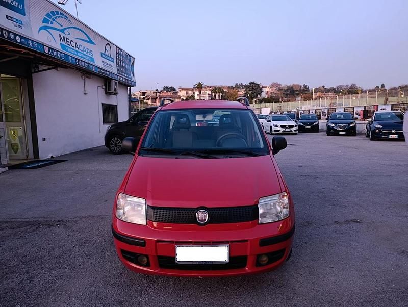 Rosso Usata 2012 Fiat Panda Dynamic Due volumi | 3499 € (Buon prezzo) - Immagine 1/4