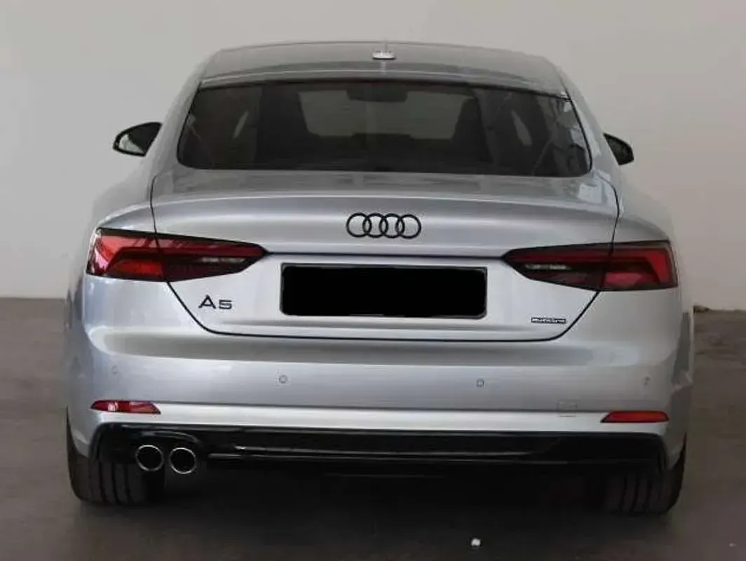 Usata Audi A5 Sportback Sport 190 CV (139 kW) 2019 Argento Utilitaria