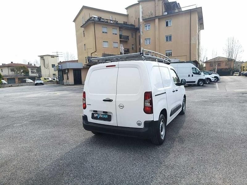 Occasion Opel Combo Edition 101 ch (74 kW) 2019 Blanc Monospace