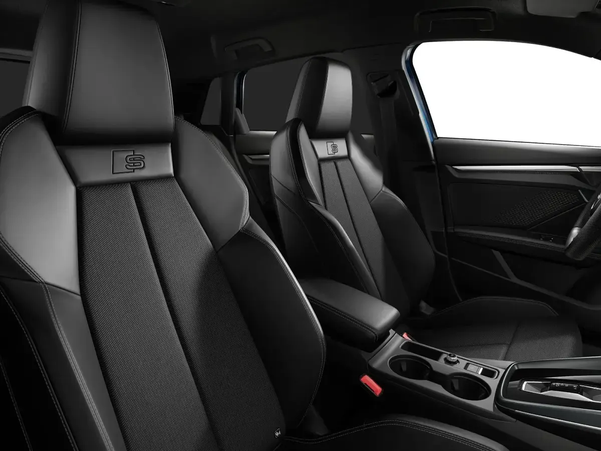 Nuova Audi A3 S-Line 204 CV (150 kW) 2026 Blu ascari metallizzato Berlina