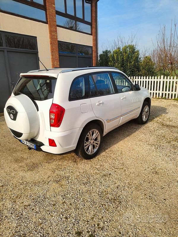 Usata EVO Evo 5 2021 Bianco SUV