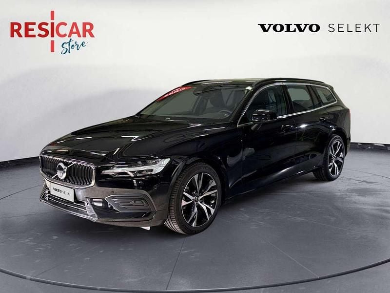 Nuova Volvo V60 Business Edition 197 CV (144 kW) 2025 Onyx black Station wagon