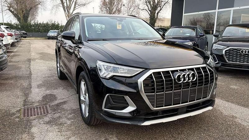 Usata Audi Q3 Advanced 150 CV (110 kW) 2024 Nero SUV