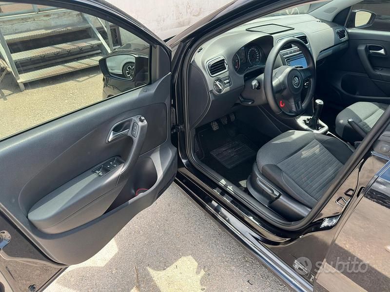 Usata VW Polo 2010 Nero Utilitaria