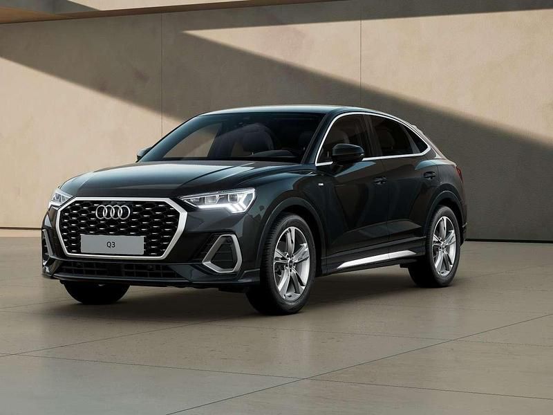 Nero Usata 2025 Audi Q3 Sportback S-Line SUV | 45.500 € (Buon prezzo) - Immagine 1/4