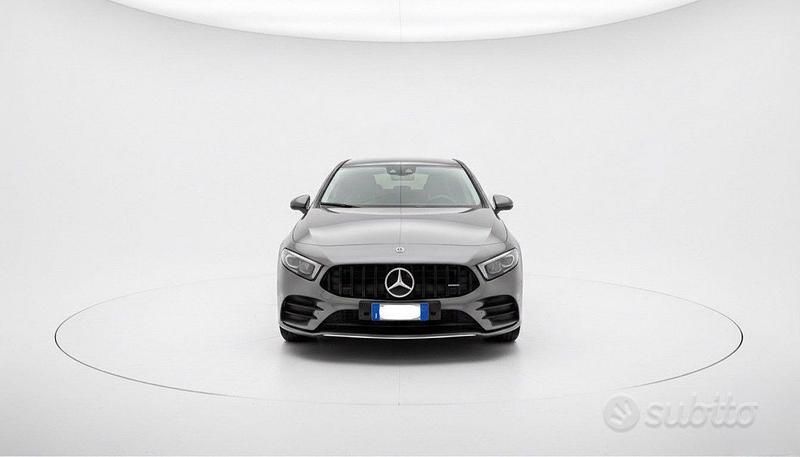 Grigio Usata 2021 Mercedes A220 Premium Tre volumi | 30.000 € (Buon prezzo) - Immagine 1/4