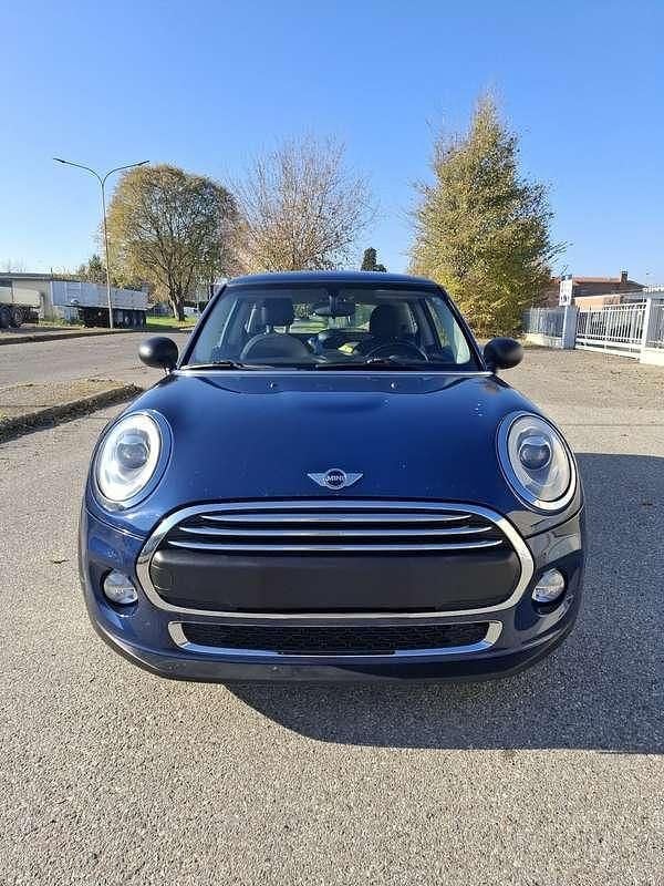 Usata Mini Cooper D 111 CV (81 kW) 2014 Utilitaria
