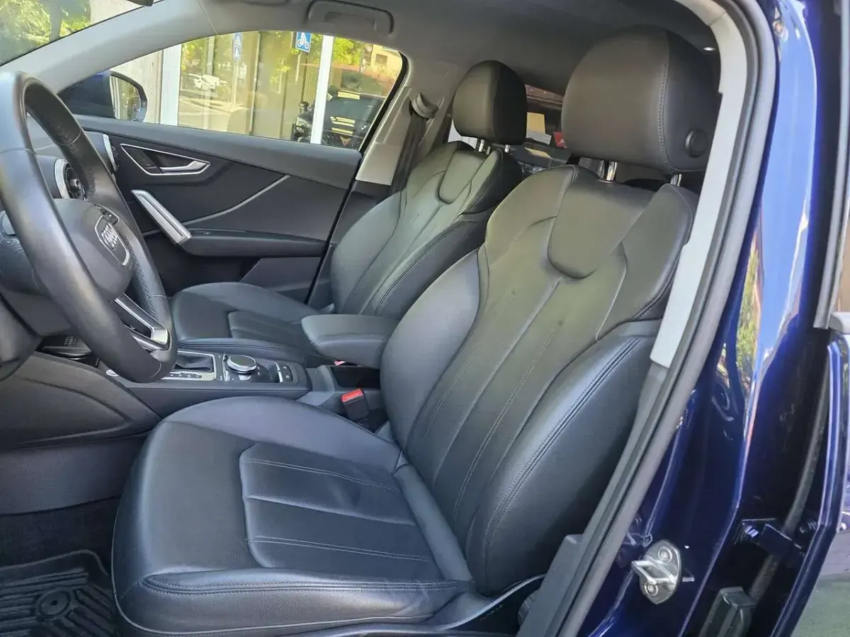 Usata Audi Q2 S-Line 150 CV (110 kW) 2021 Blu/azzurro SUV
